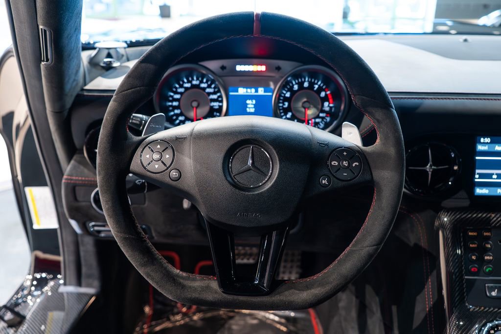 Used 2014 Mercedes-Benz SLS AMG Black Series image 5