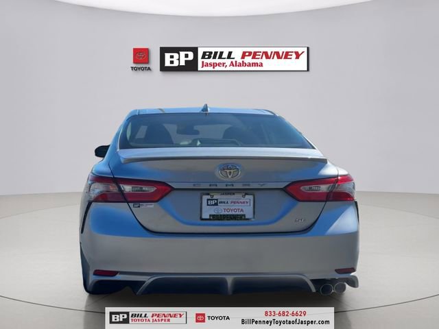 Used 2019 Toyota Camry SE image 4