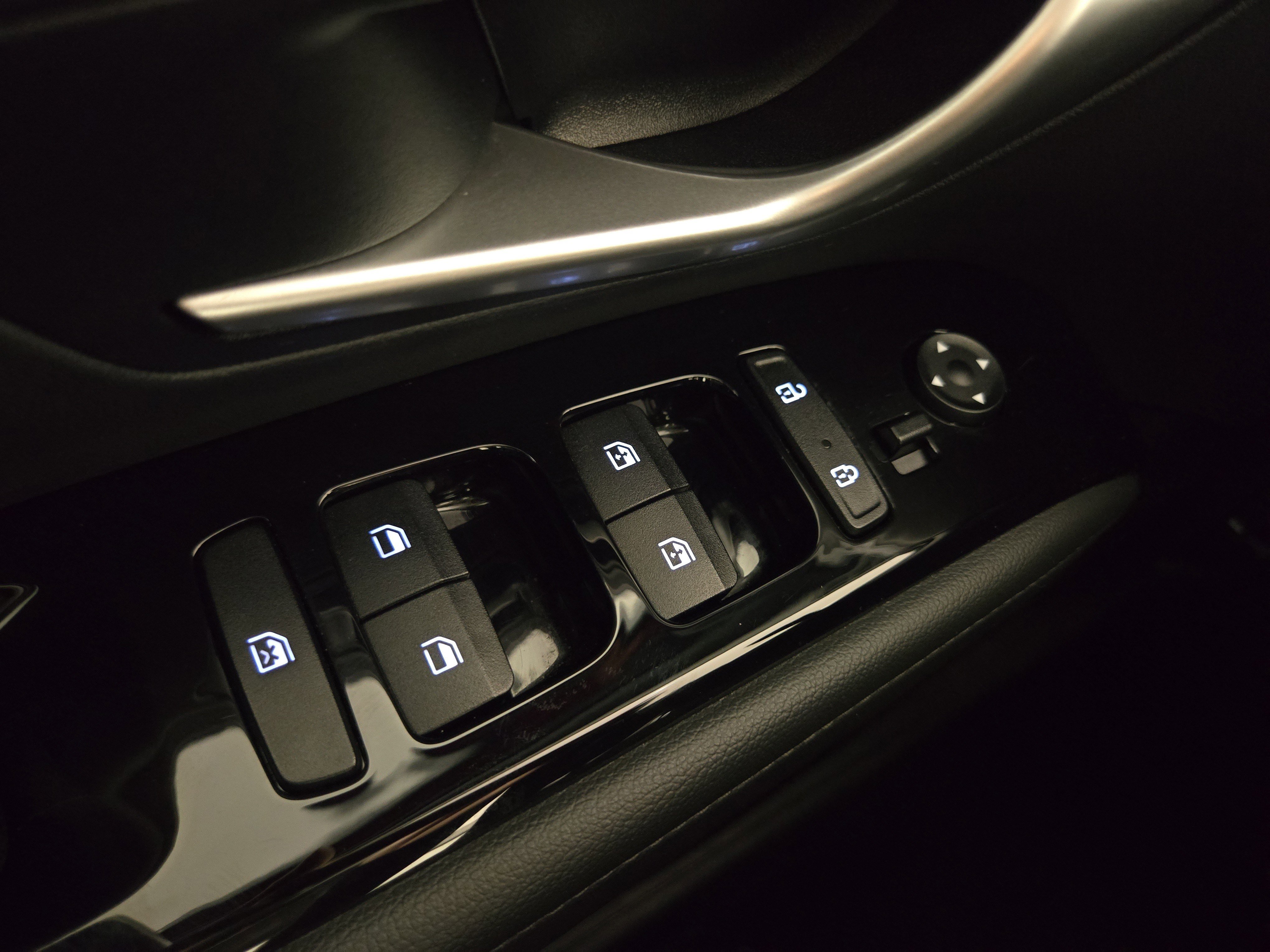 Used 2023 Hyundai Tucson Limited image 27