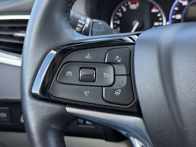 Used 2023 Buick Enclave Avenir w/ Avenir Technology Package AWD/4WD image 27