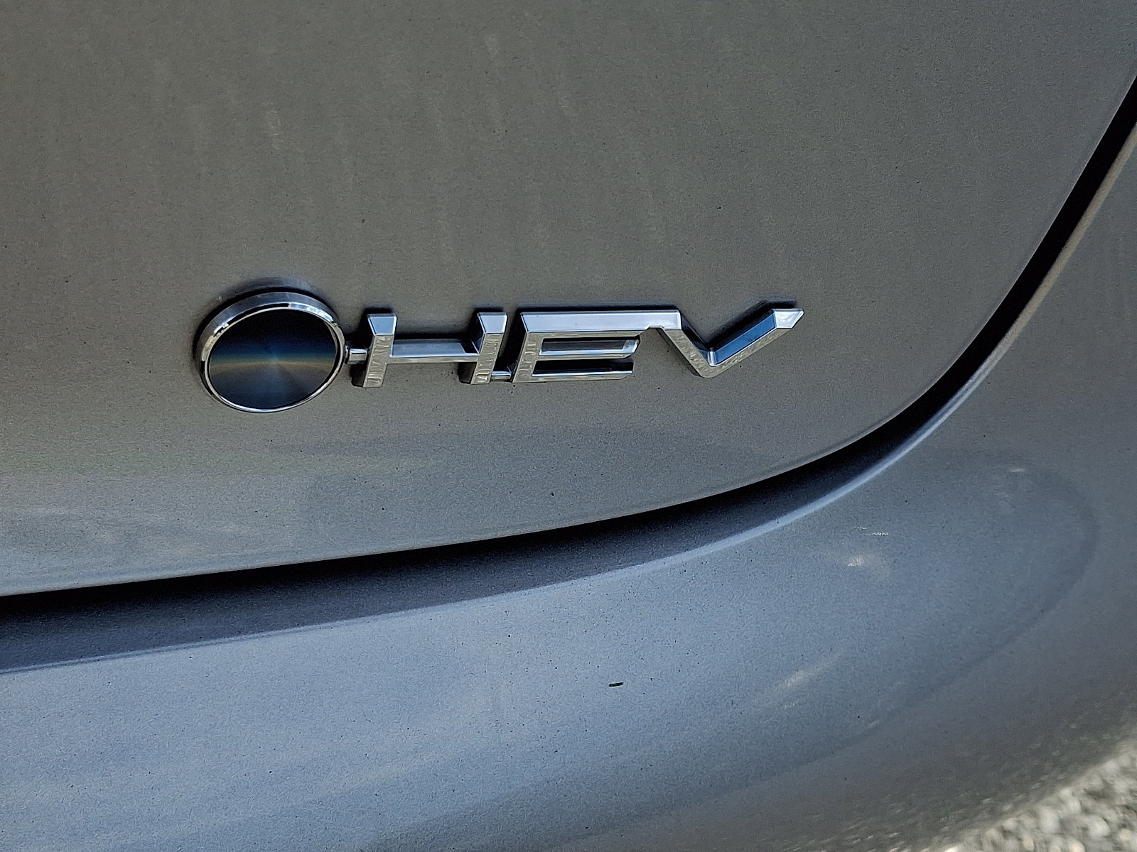 Used 2024 Toyota Prius LE AWD/4WD image 30