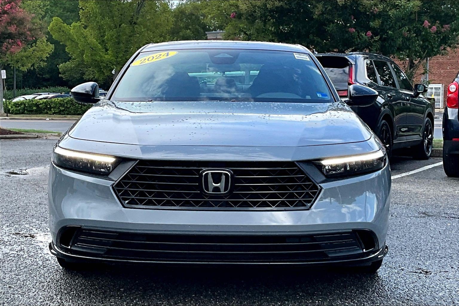Used 2024 Honda Accord Sport image 3