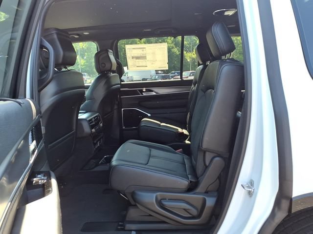 New 2026 Jeep Grand Wagoneer Limited AWD/4WD image 27
