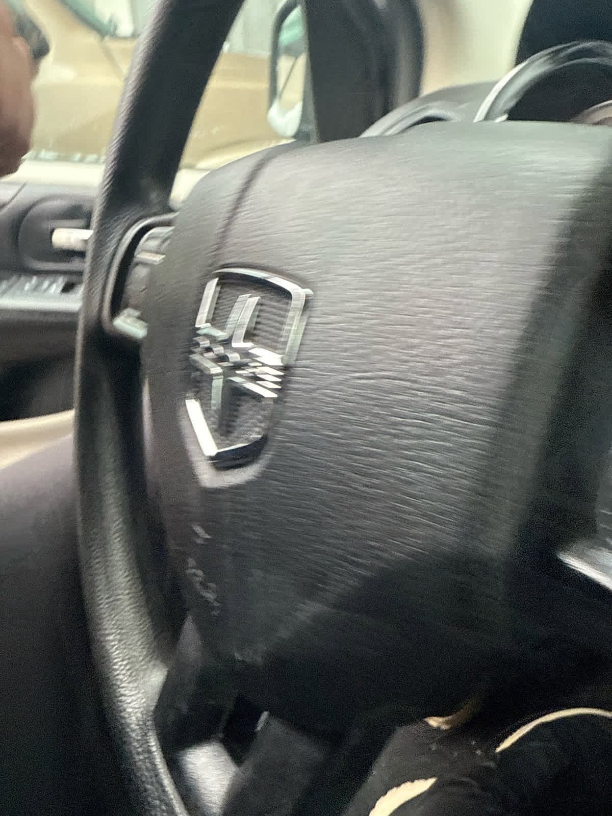 Used 2020 Dodge Grand Caravan SE w/ UConnect Hands-Free Group image 10