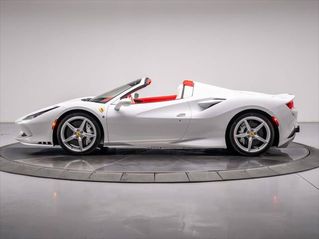 Used 2022 Ferrari F8 Tributo RWD image 2