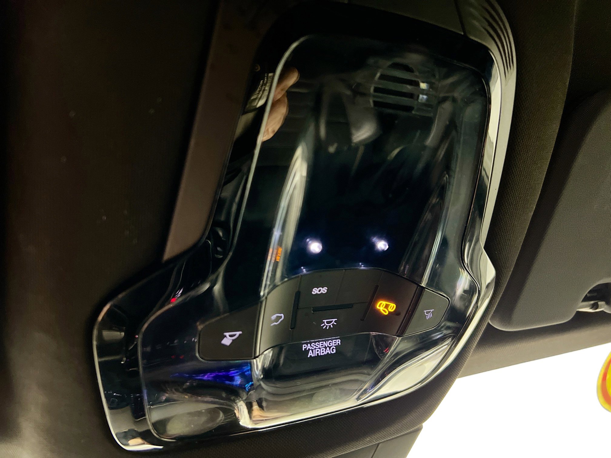 Used 2024 Alfa Romeo Tonale Veloce w/ Premium Interior Package image 22