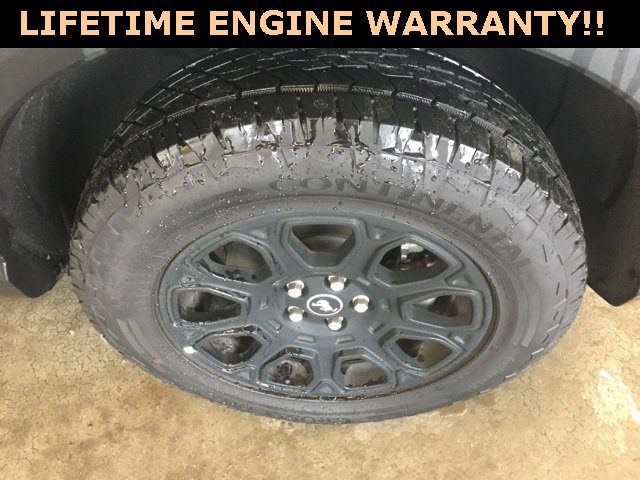 Used 2025 Ford Bronco Sport Badlands image 11