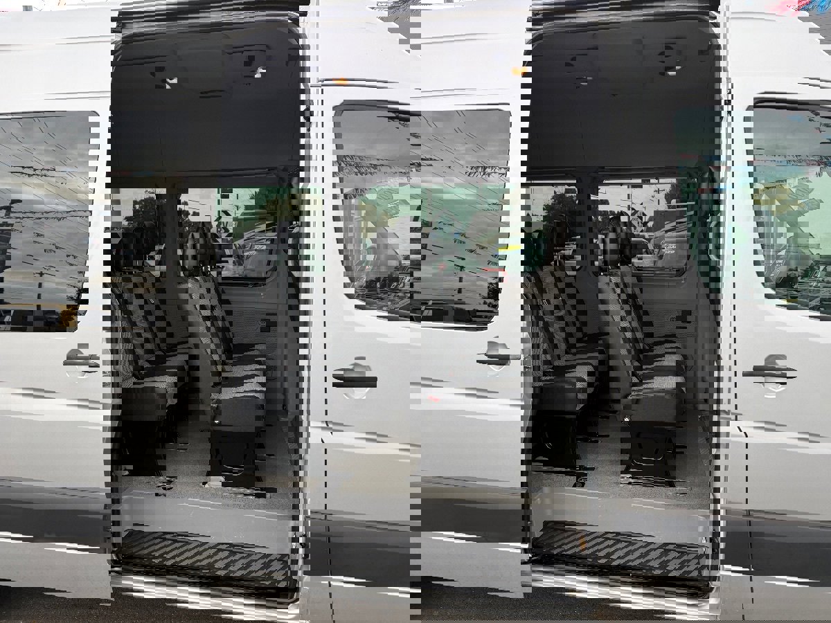 Used 2009 Dodge Sprinter 2500 w/ Rear Heater Group III image 12