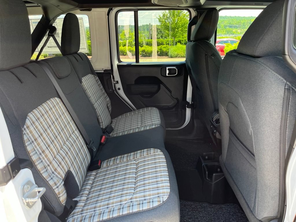 Used 2026 Jeep Wrangler Unlimited Sport AWD/4WD image 22