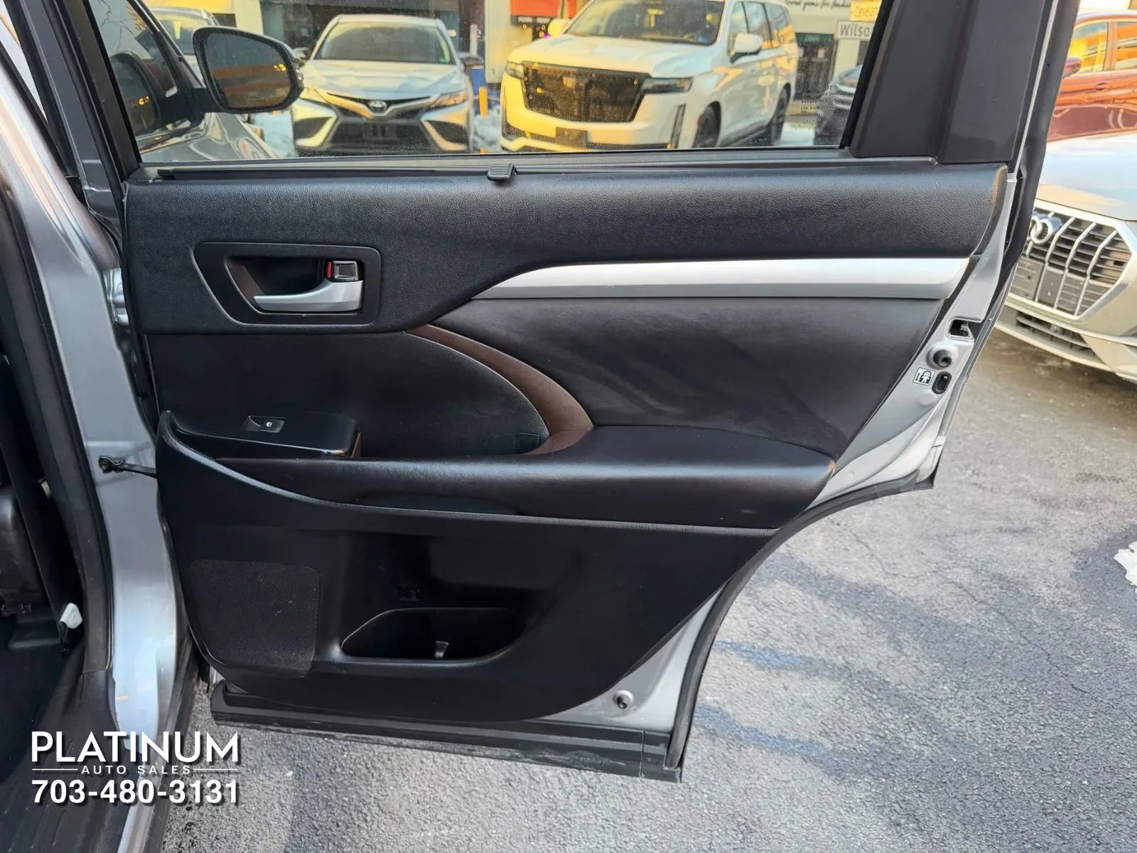 Used 2016 Toyota Highlander XLE image 20