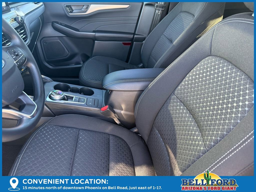 New 2026 Ford Escape Active image 12