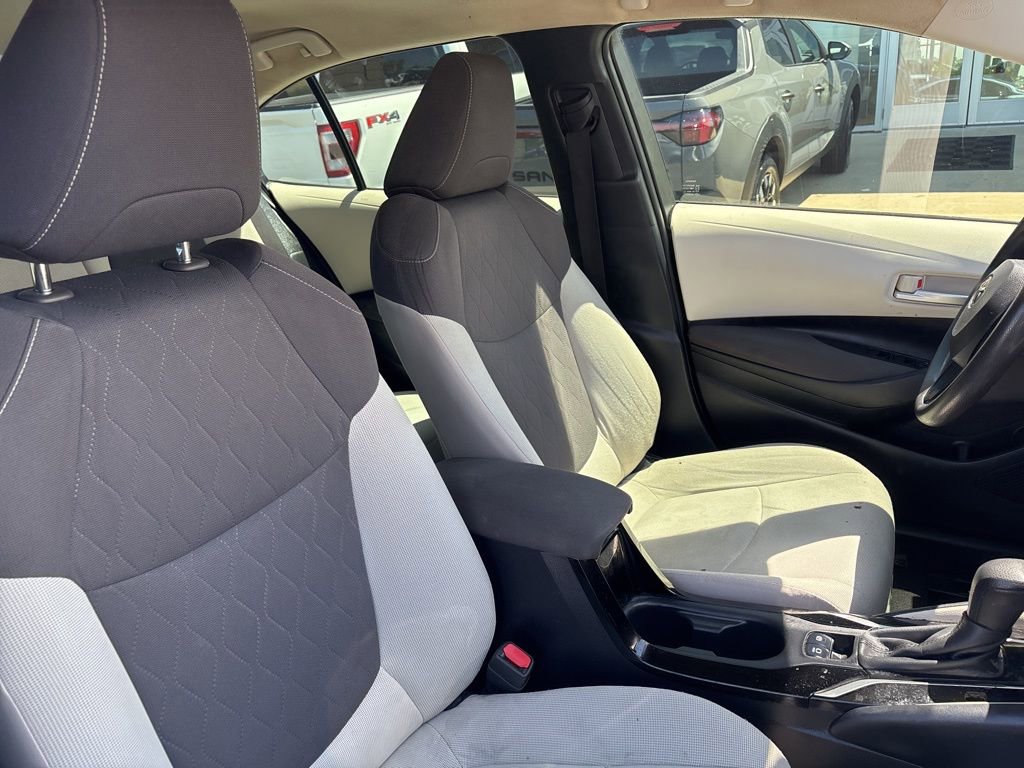 Used 2021 Toyota Corolla LE FWD image 13