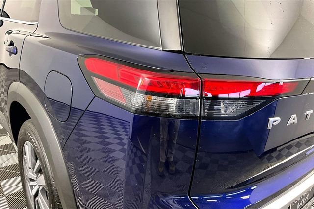Used 2025 Nissan Pathfinder SL image 21