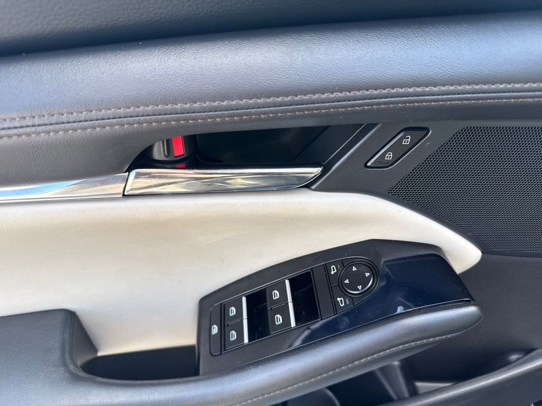 Used 2021 MAZDA MAZDA3 s image 16