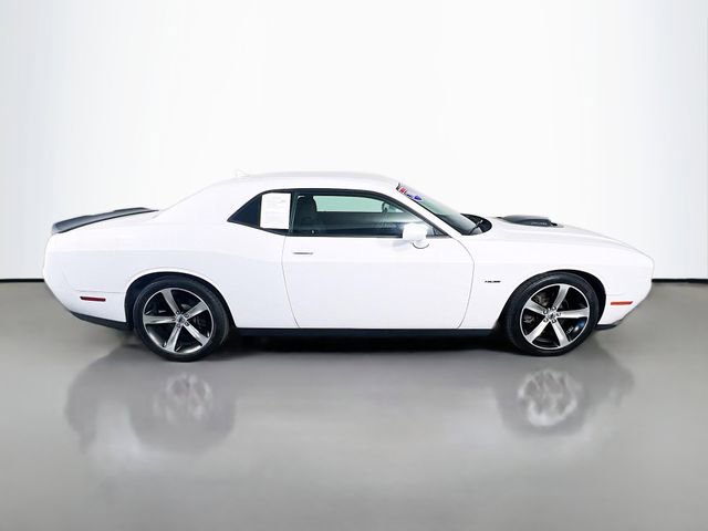 Used 2018 Dodge Challenger R/T image 9