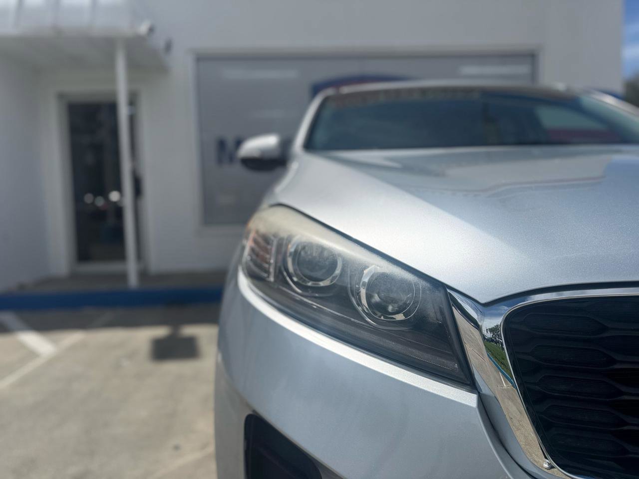 Used 2019 Kia Sorento L FWD image 10