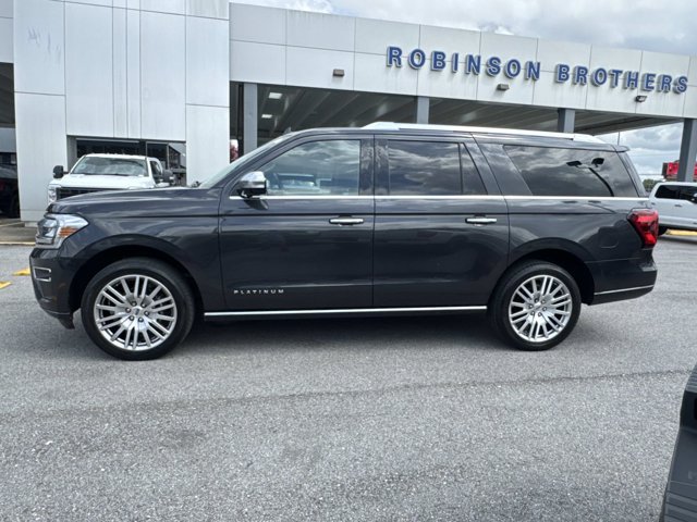Used 2023 Ford Expedition Max Platinum RWD image 8
