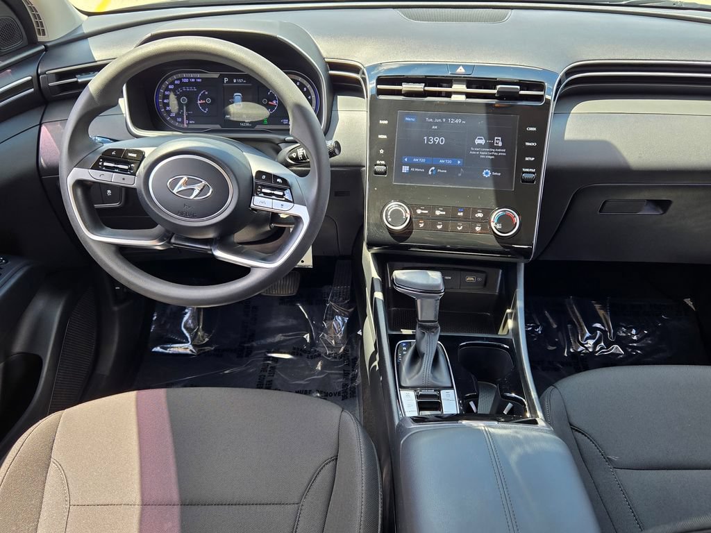 Certified 2023 Hyundai Tucson SE AWD/4WD image 26