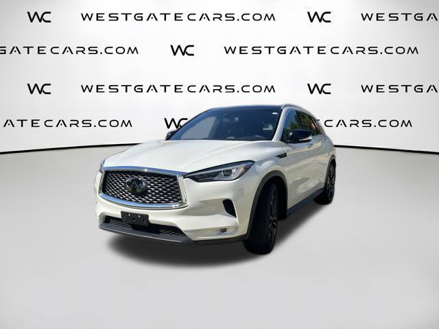 Used 2021 INFINITI QX50 Luxe w/ Appearance Package AWD/4WD image 4