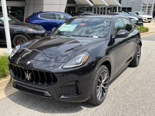 New 2026 Maserati Grecale Modena AWD/4WD image 2