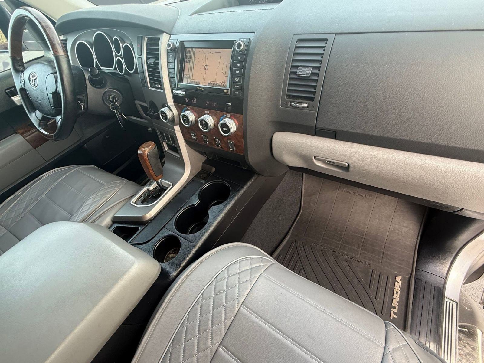 Used 2012 Toyota Tundra Limited image 33