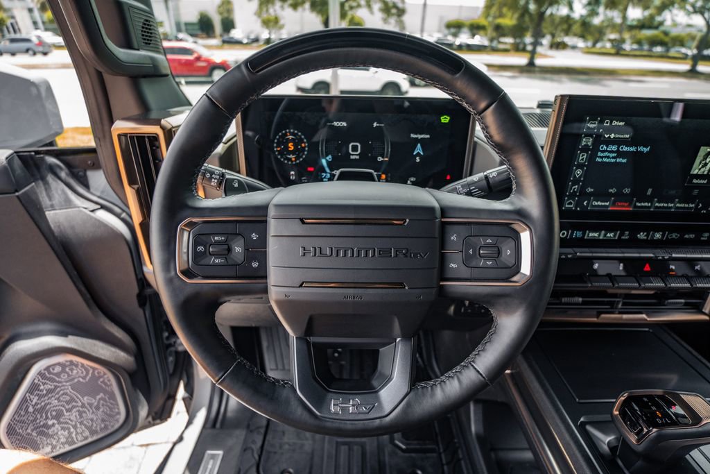 Used 2025 GMC Hummer EV 3X AWD/4WD image 23