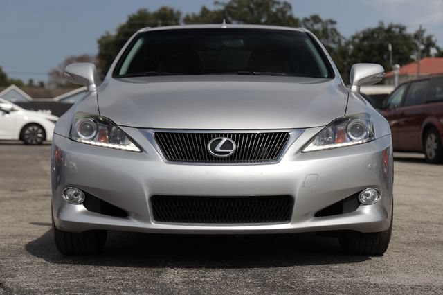 Used 2011 Lexus IS 350C w/ Luxury Pkg RWD image 22