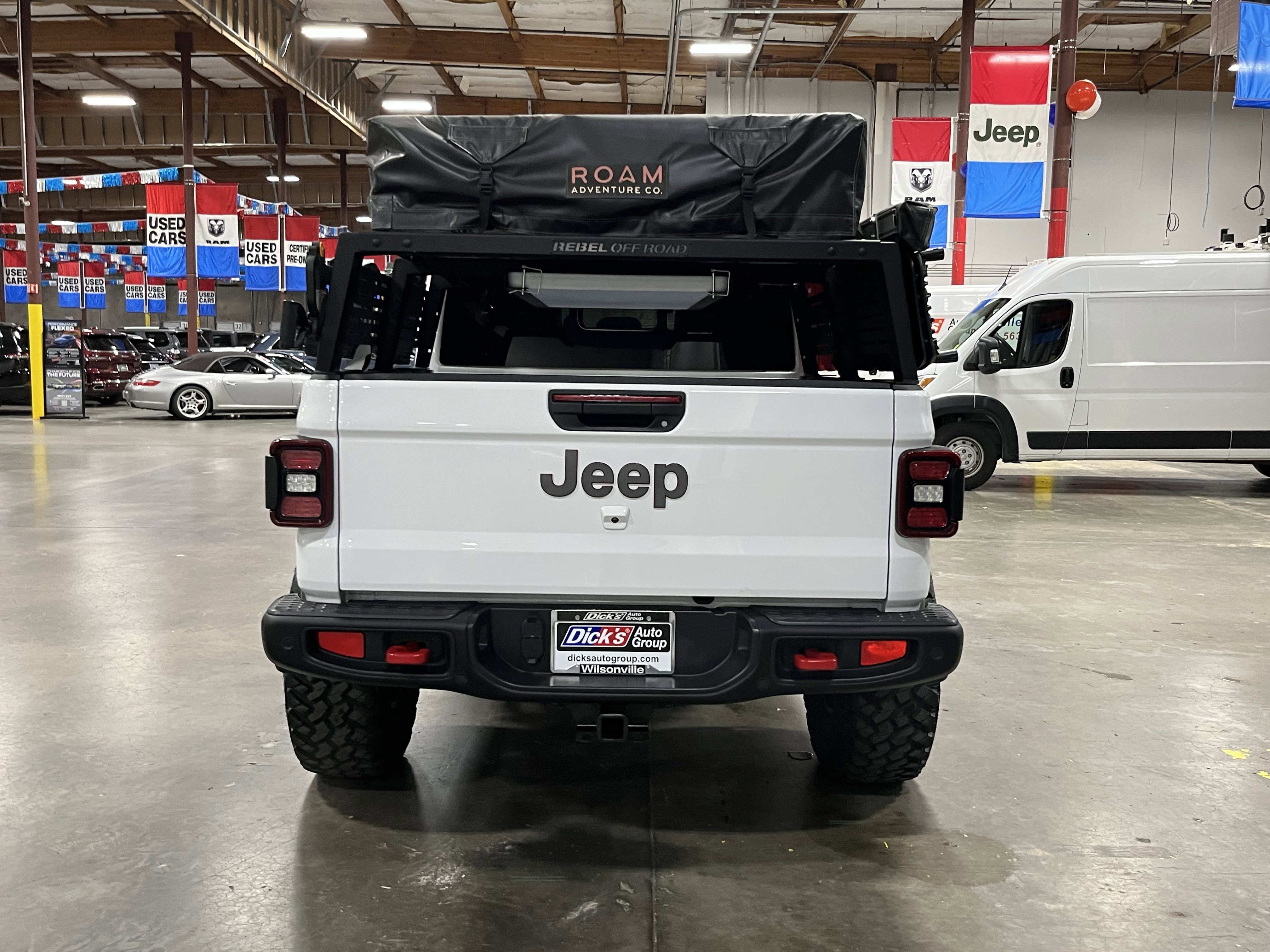 Used 2021 Jeep Gladiator Rubicon image 4