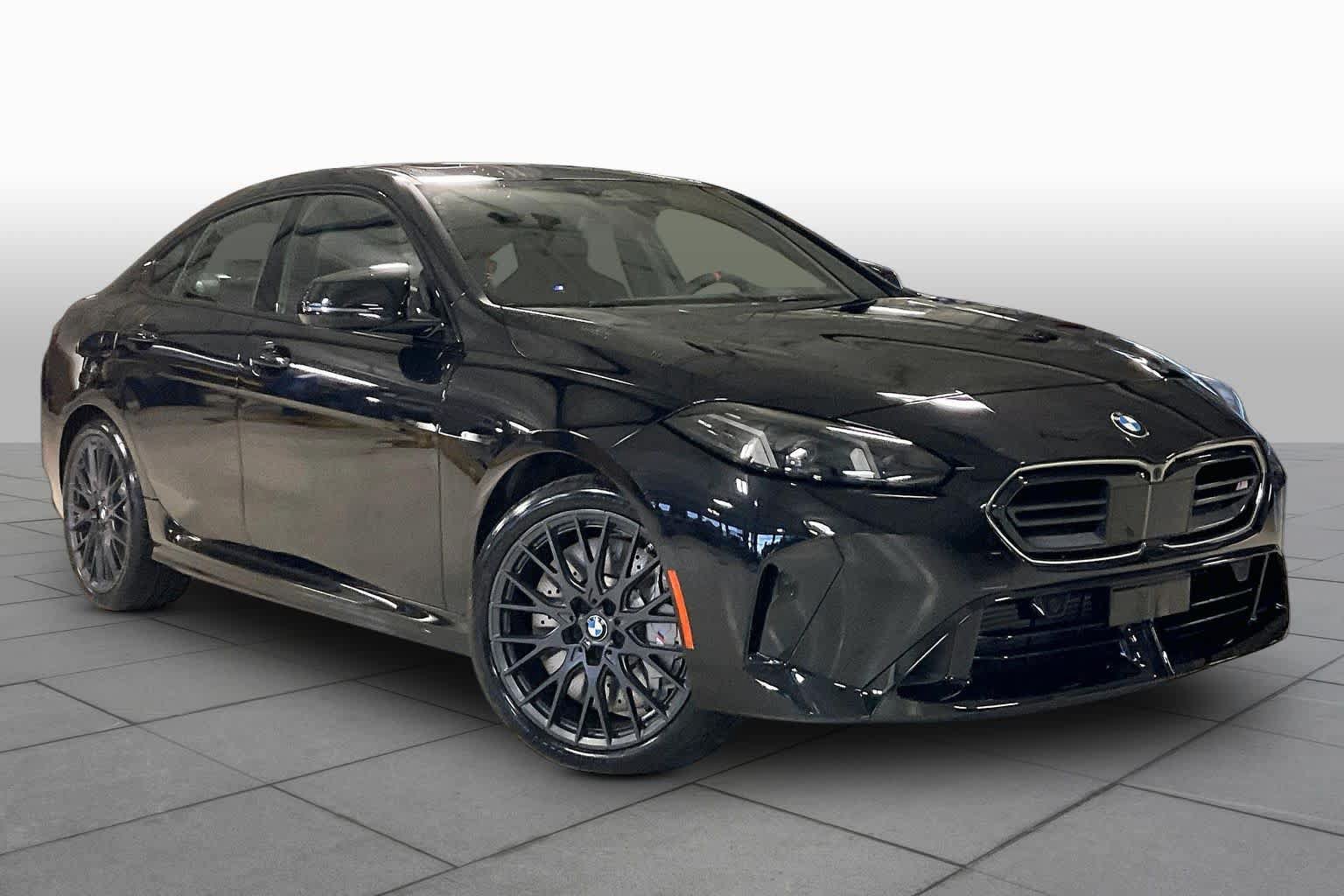 New 2026 BMW M235i xDrive w/ M Performance Package AWD/4WD image 2