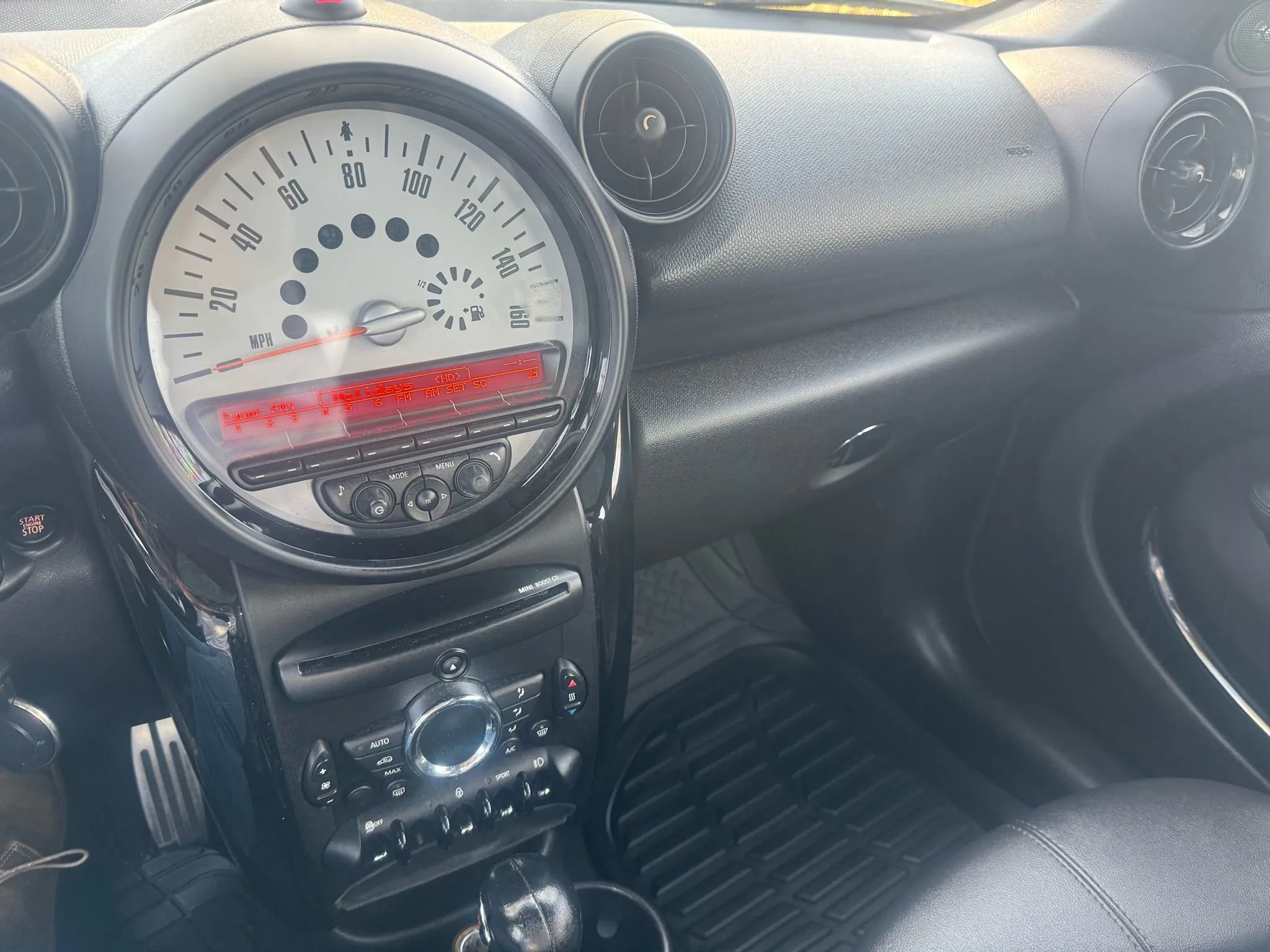 Used 2014 MINI Cooper Countryman S image 26