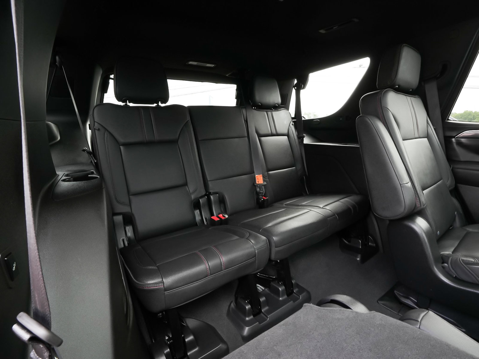 Used 2023 Chevrolet Tahoe RST w/ Luxury Package AWD/4WD image 46