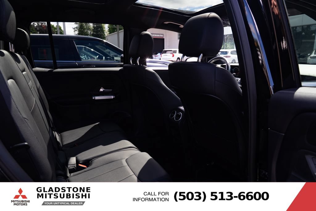 Used 2025 Mercedes-Benz GLB 250 4MATIC image 25