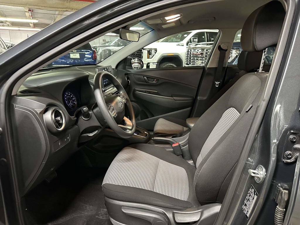Used 2022 Hyundai Kona SE AWD/4WD image 13