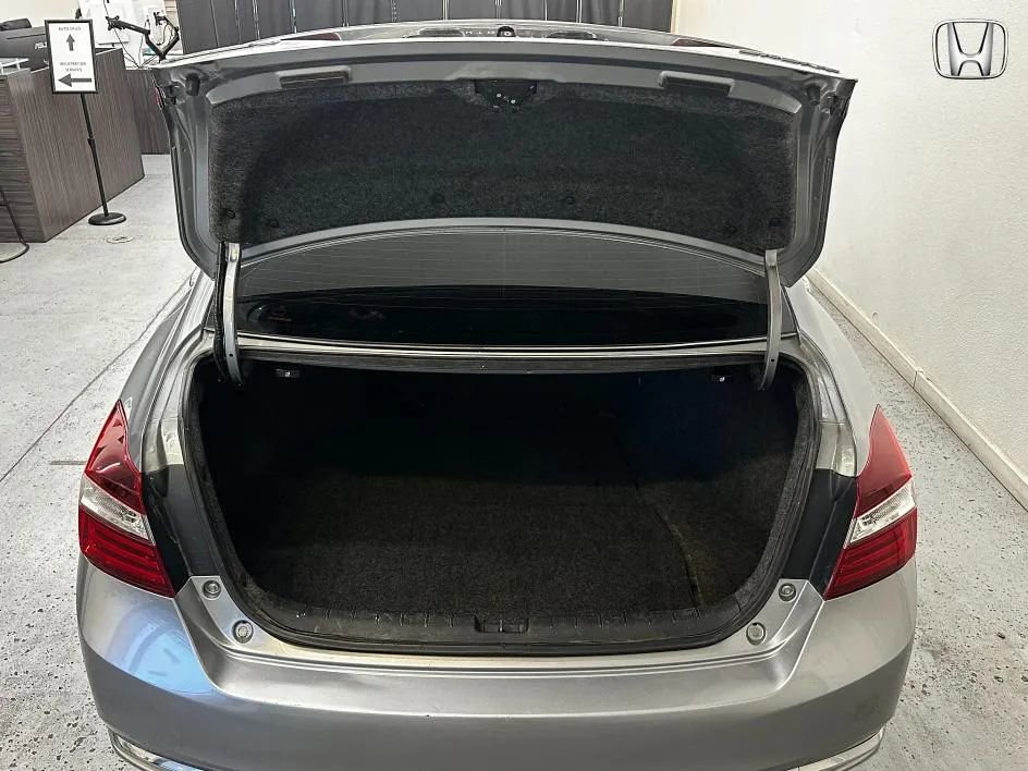 Used 2017 Honda Accord Sport image 23