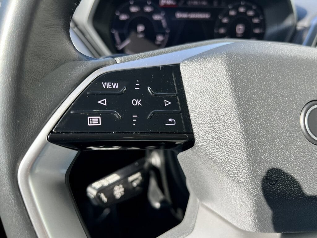 Used 2022 Audi Q4 e-tron Premium Plus w/ Premium Plus AWD/4WD image 20