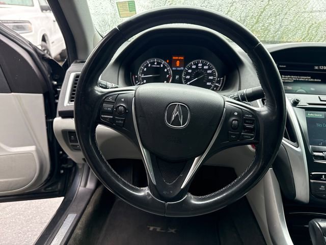 Used 2015 Acura TLX FWD image 20