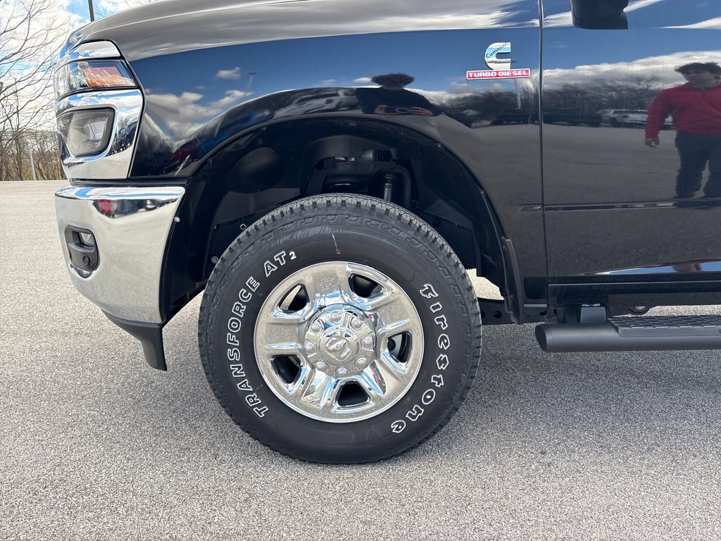 New 2025 RAM 2500 Tradesman AWD/4WD image 22