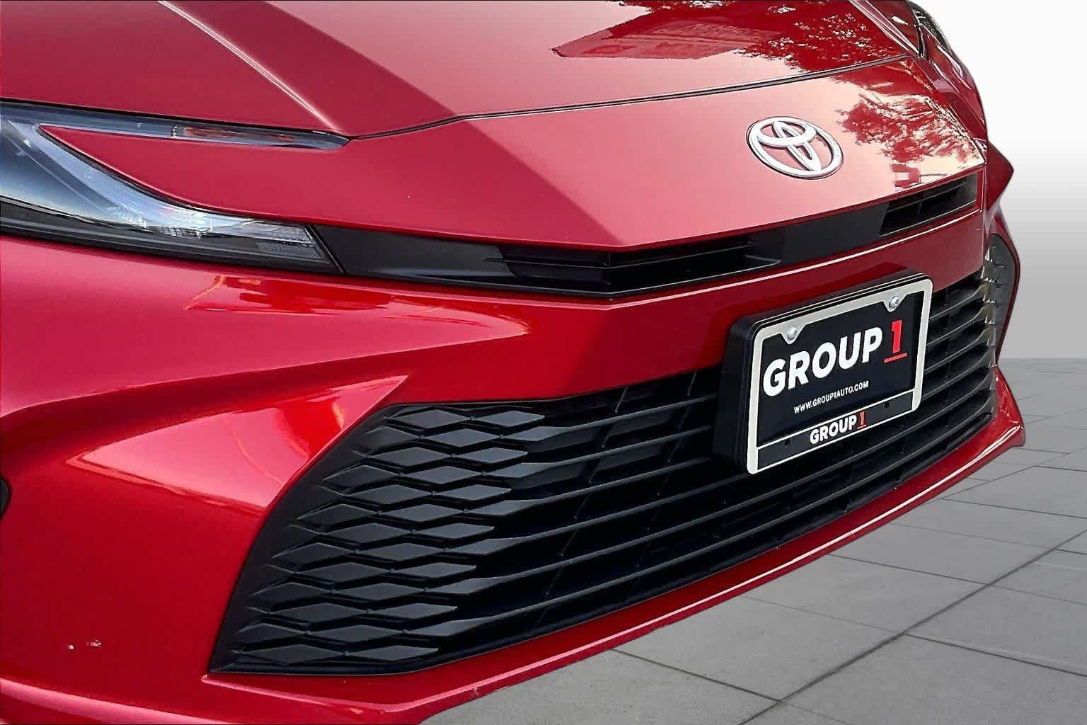 Used 2026 Toyota Camry LE w/ Convenience Package FWD image 29
