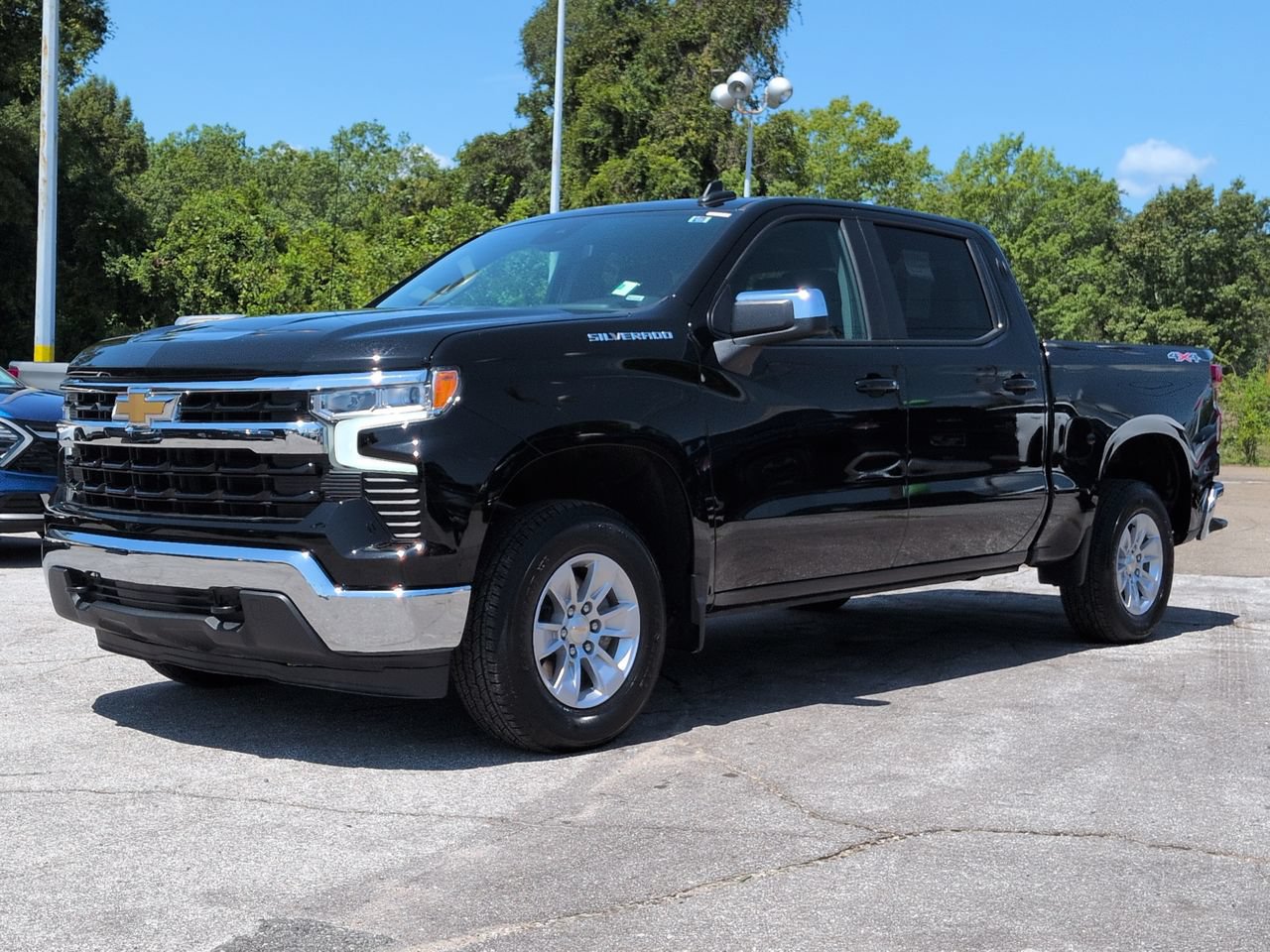 Used 2026 Chevrolet Silverado 1500 LT AWD/4WD image 1