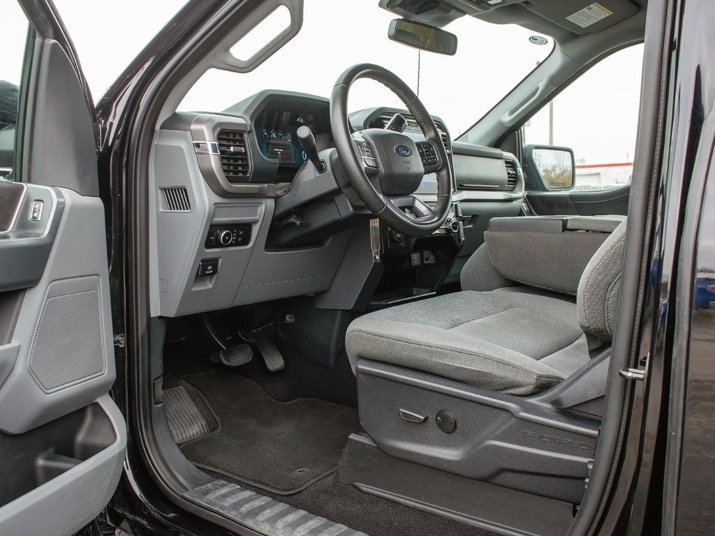 Used 2024 Ford F150 XLT image 30