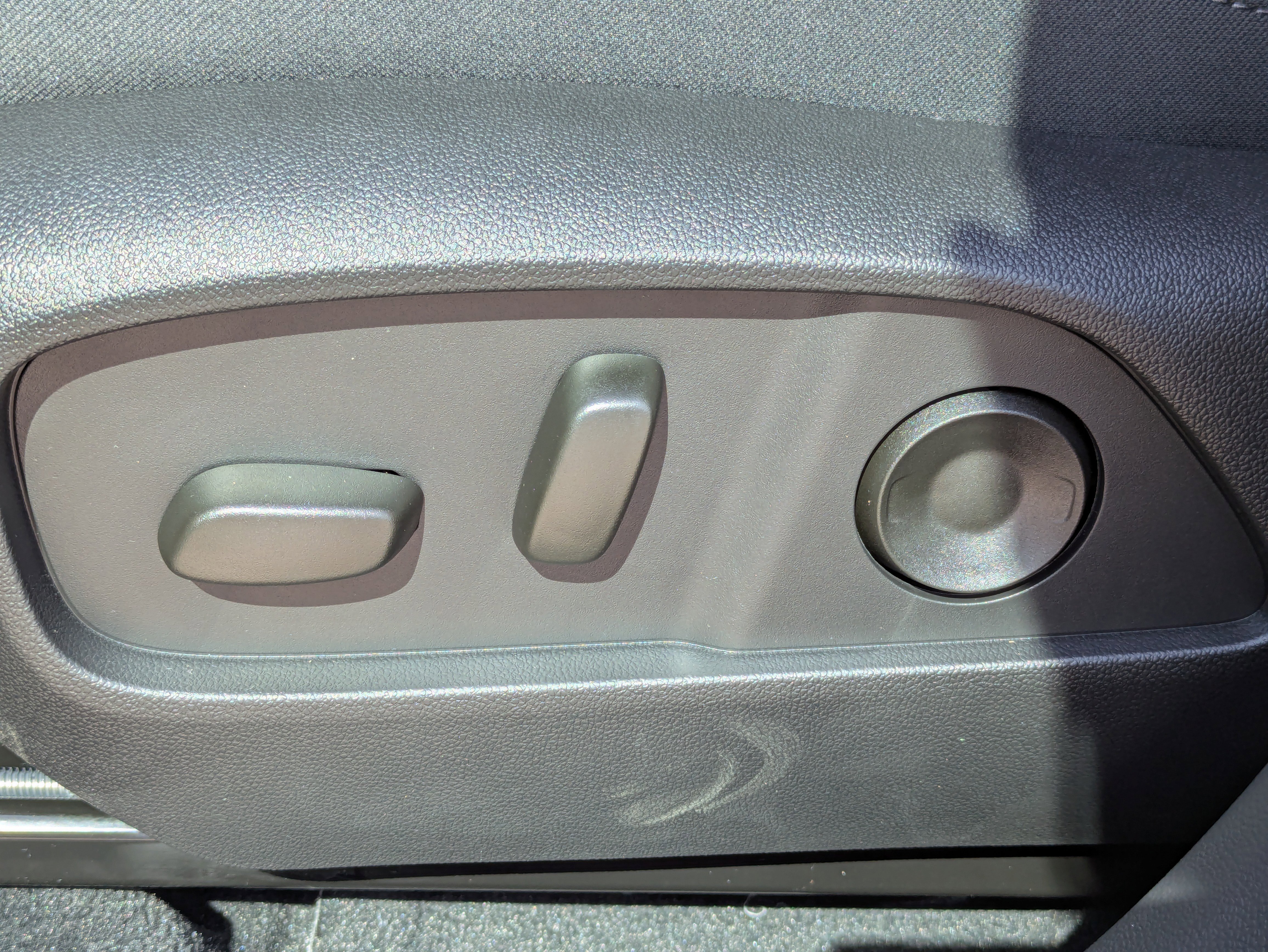 New 2026 Chevrolet Equinox LT w/ Convenience Package II image 11