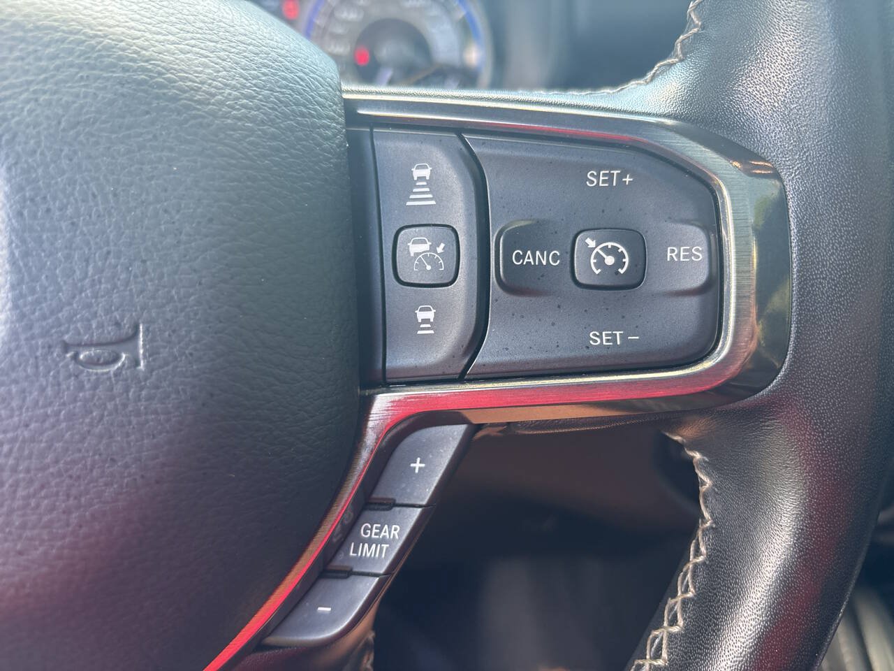 Used 2020 RAM 1500 Limited AWD/4WD image 26