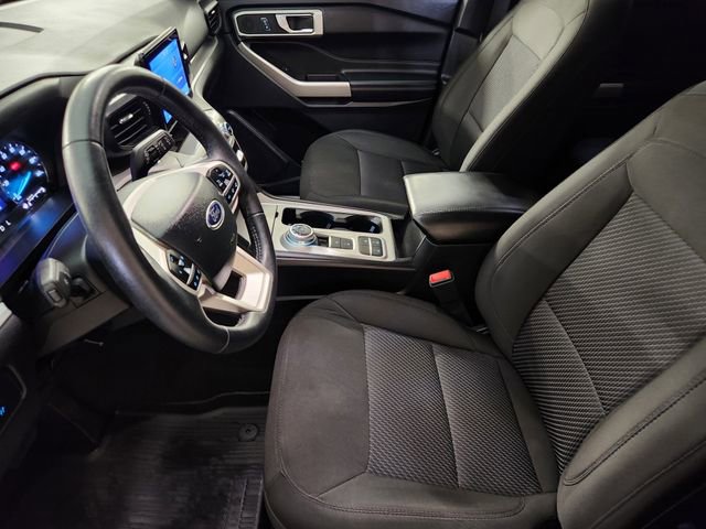 Used 2023 Ford Explorer XLT RWD image 14