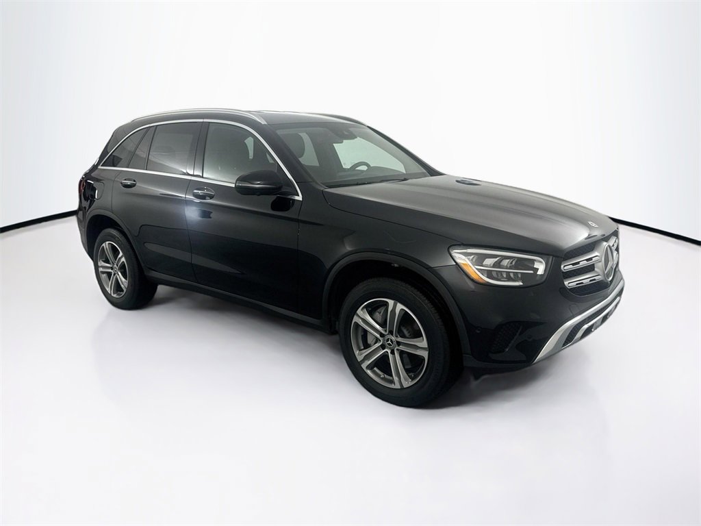 Used 2022 Mercedes-Benz GLC 300 image 3