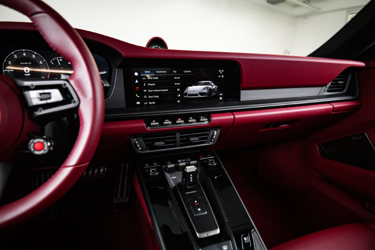Certified 2026 Porsche 911 Turbo S AWD/4WD image 19