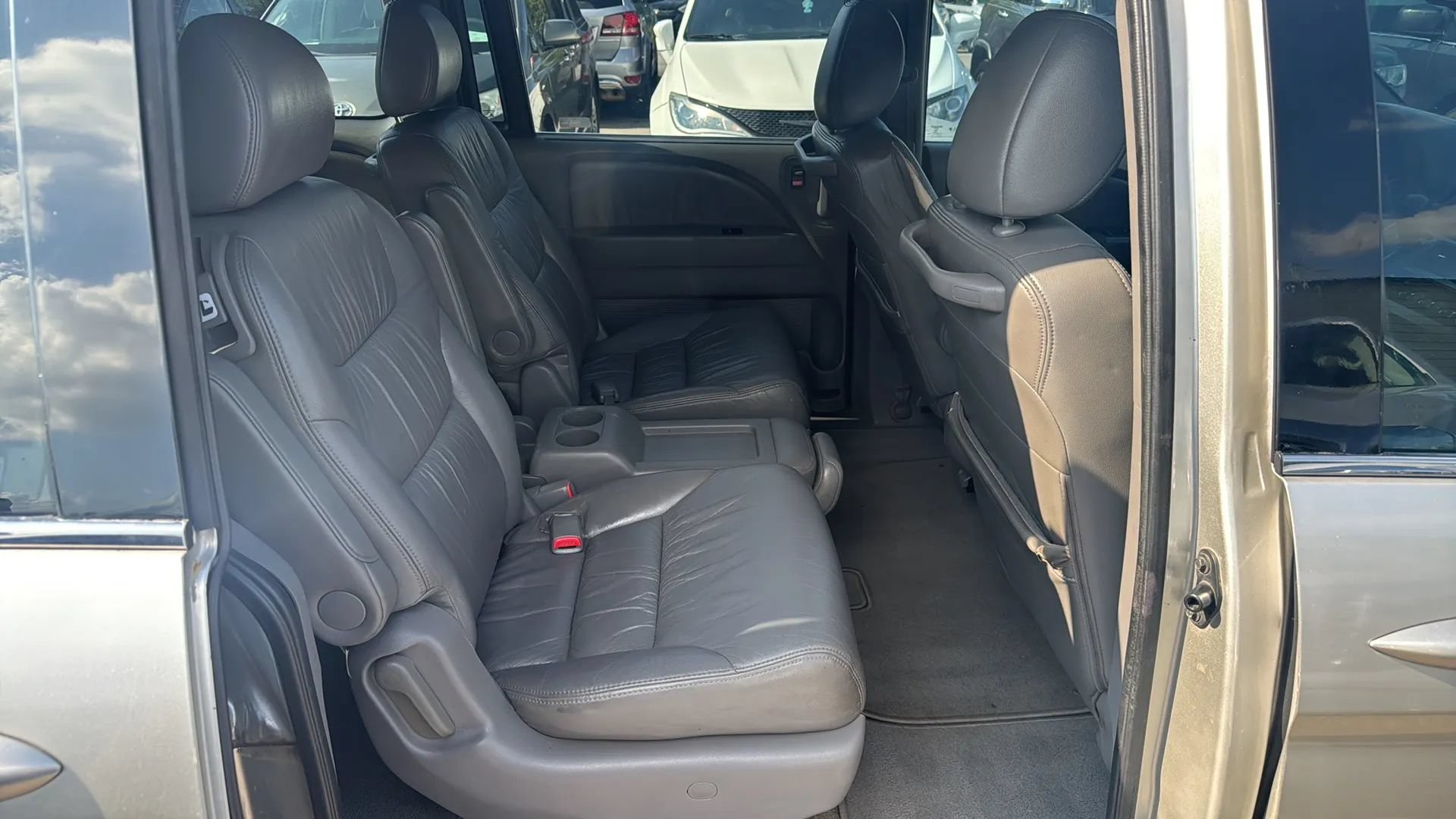 Used 2008 Honda Odyssey EX-L image 26