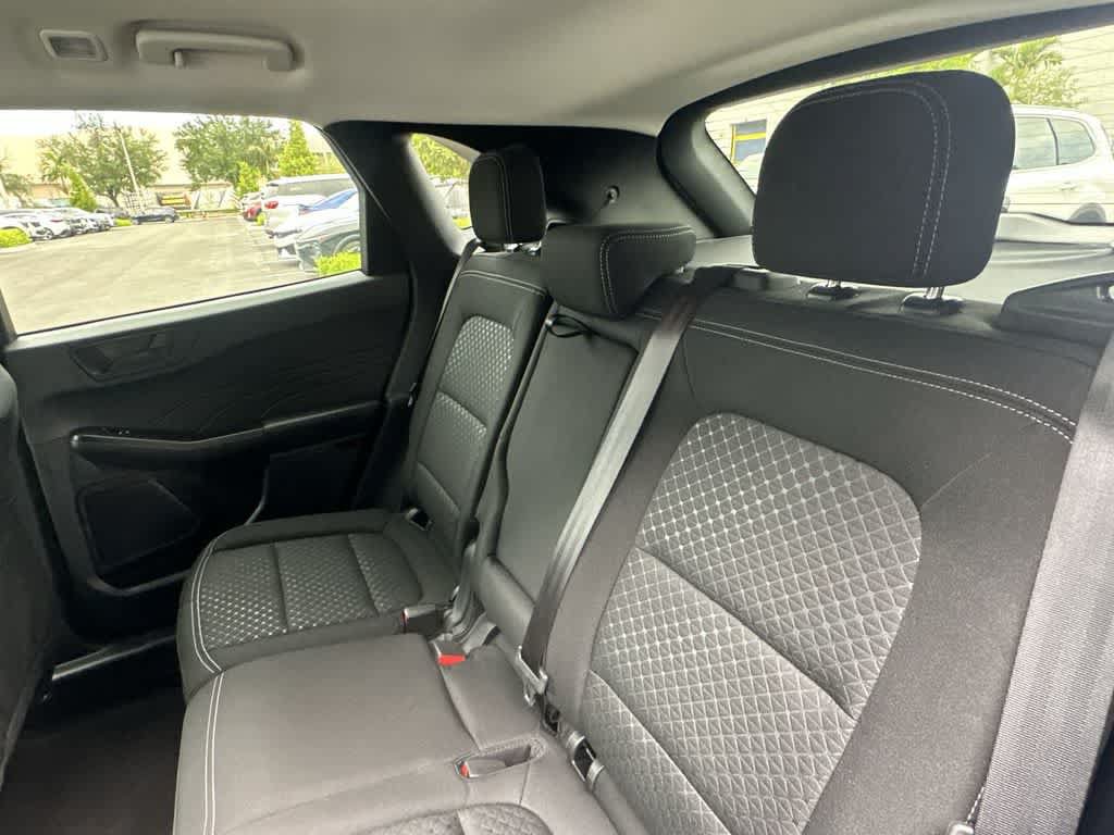 Used 2025 Ford Escape Active w/ Tech Pack #1 AWD/4WD image 15