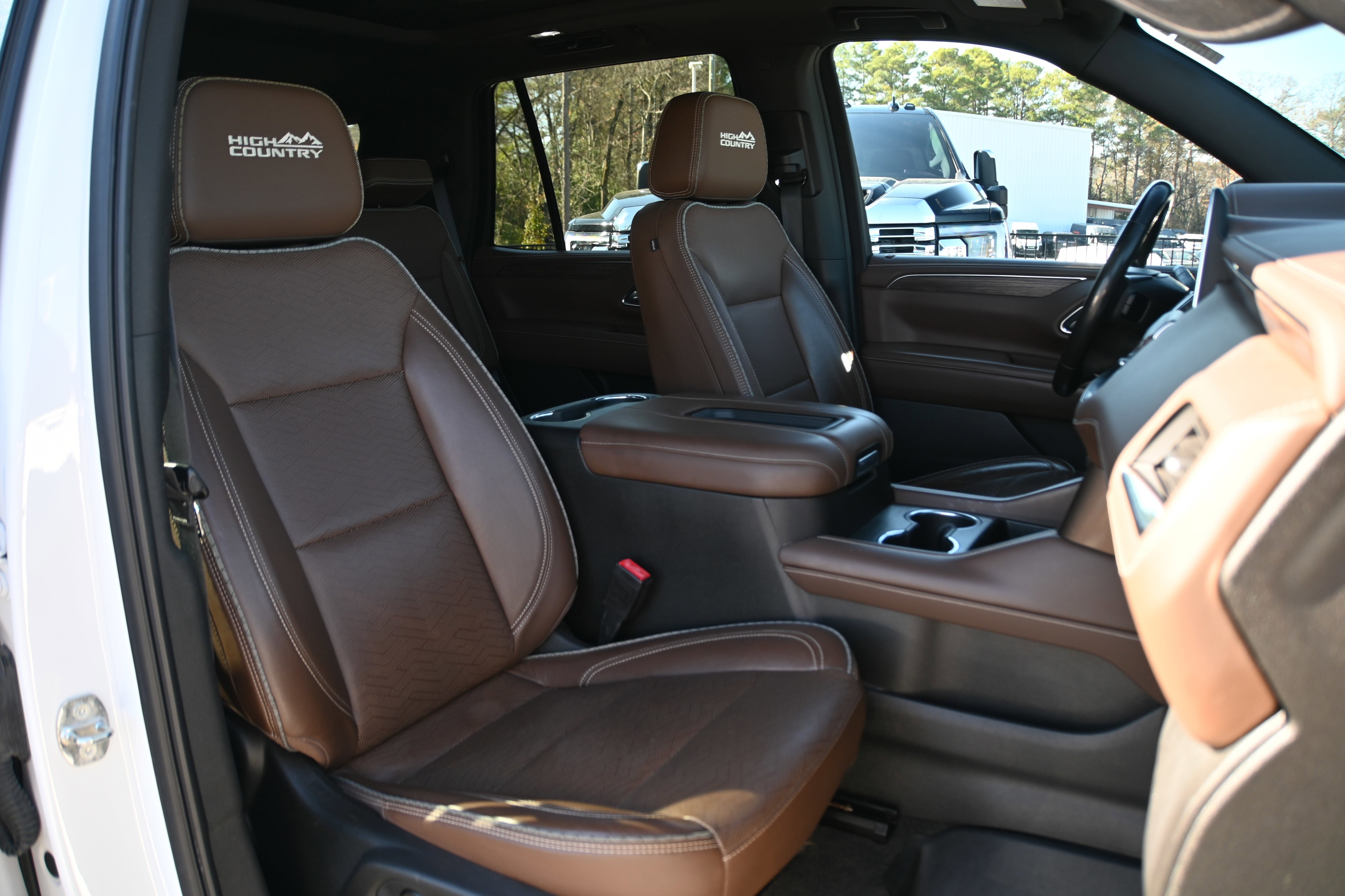 Used 2021 Chevrolet Tahoe High Country w/ Premium Package image 20