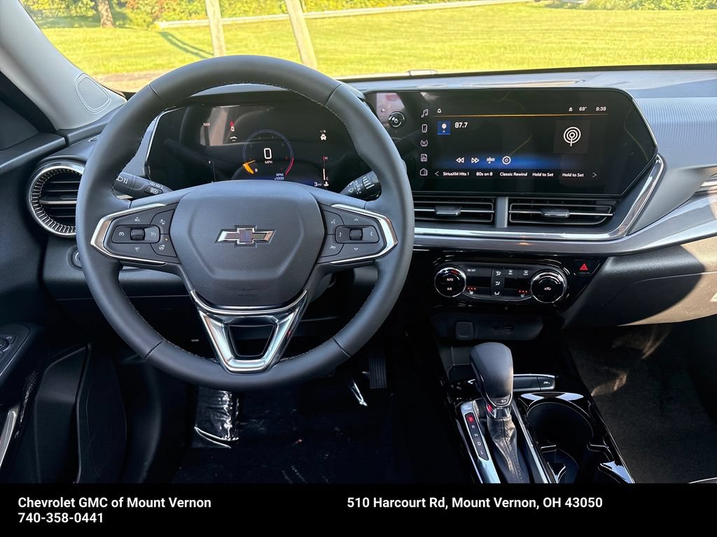 New 2026 Chevrolet Trax ACTIV w/ Driver Confidence Package FWD image 16