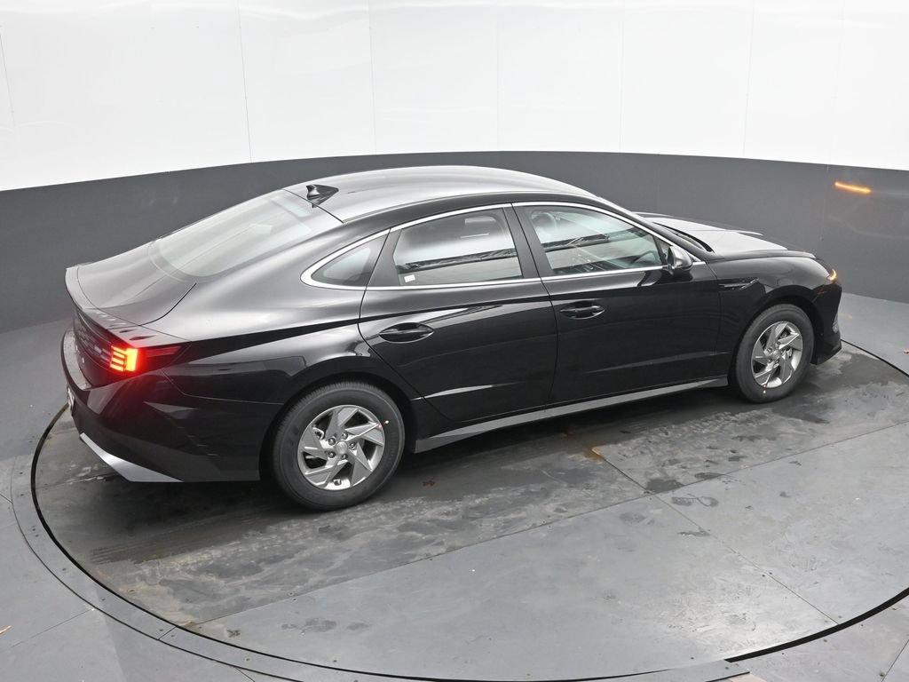 New 2026 Hyundai Sonata SE FWD image 12